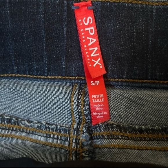 Spanx Jeans Womens Small Distressed Ankle Skinny Slimming Shape Wear High Rise - Picture 12 of 12